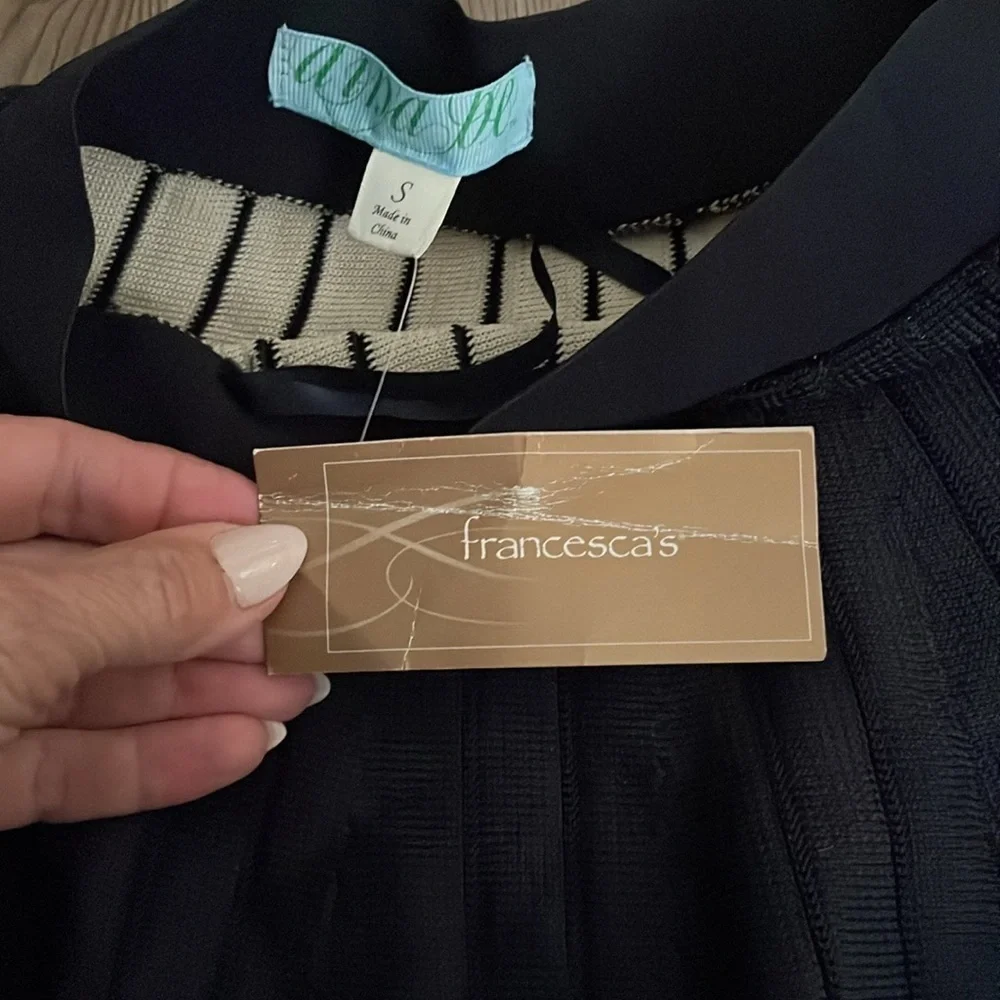 Francesca’s AINA BE A-line Knit Mini Skirt Navy Cream Geometric Print NWT Size S